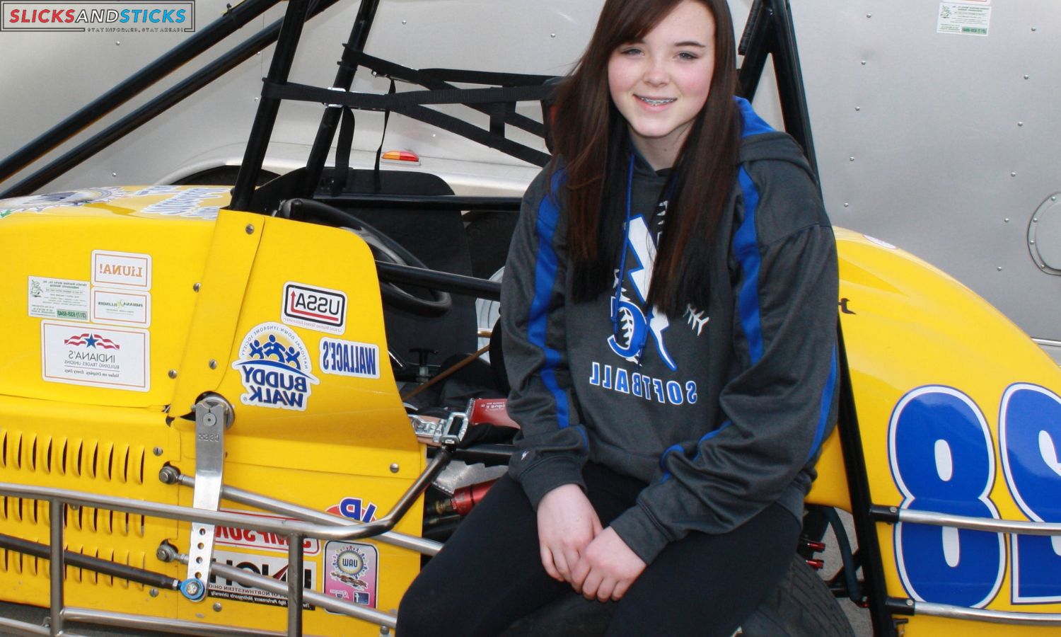 ashlea-albertson-a-legacy-of-passion-and-determination-in-indiana-motorsport