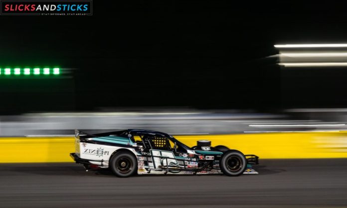 justin-bonsignore-thompson-150-victory-a-historic-triumph-on-the-nascar-whelen-modified-tou