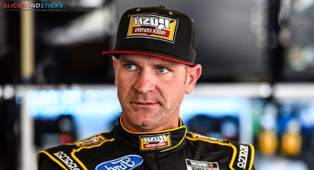 Clint Bowyer (2)