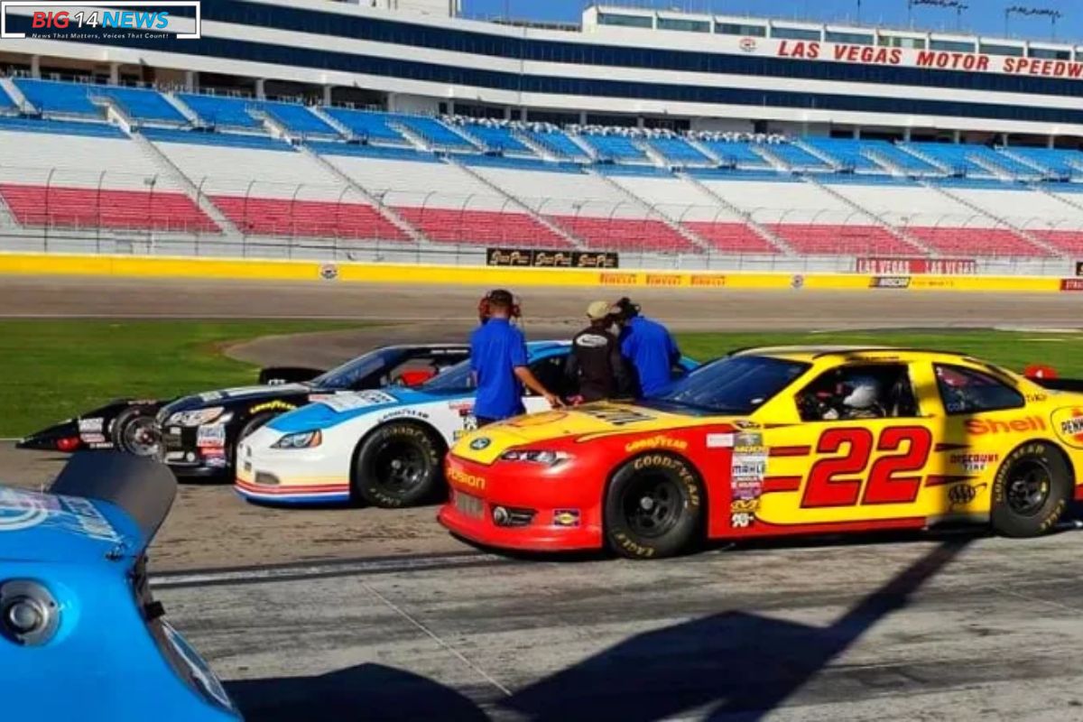 NASCAR Vegas Guide (3)