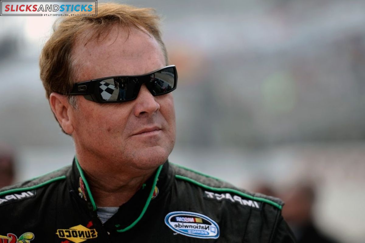 Mike Wallace Selfless Act (2)