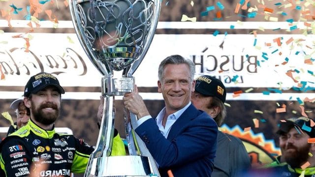 NASCAR Championship Rewards (2)