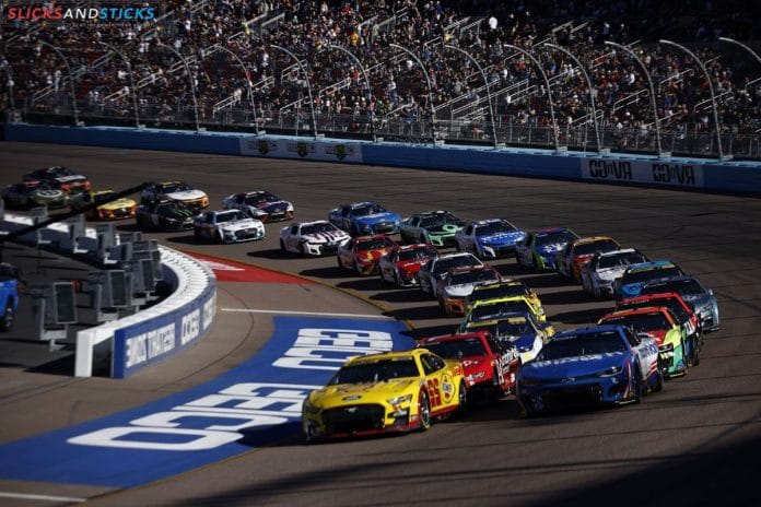 Phoenix Friday Night Spectacle (1)