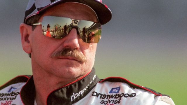 Honoring Dale Earnhardt (1)