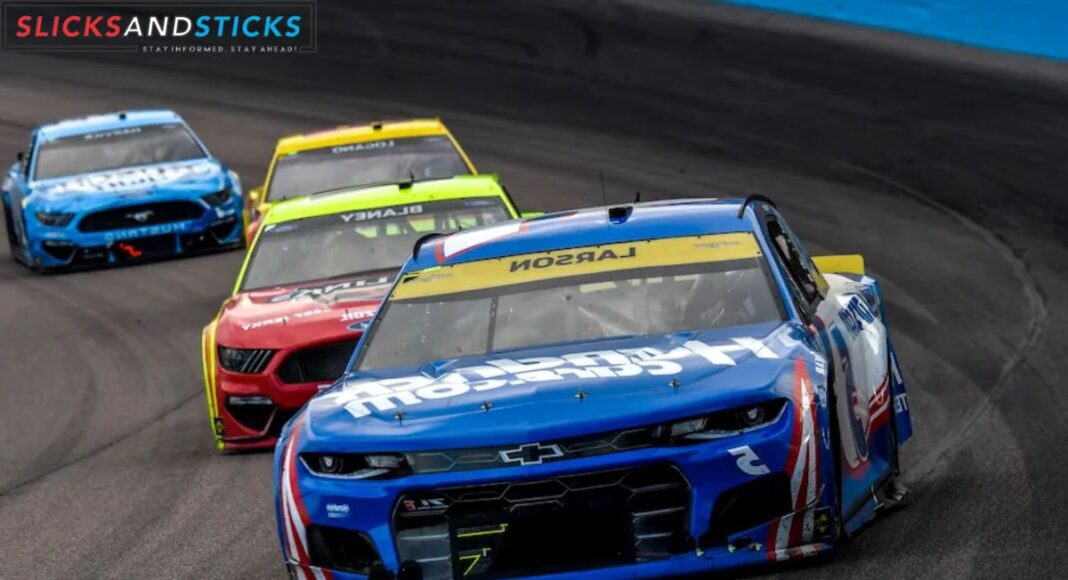 Iowa Speedway Sold-Out Debut (1)