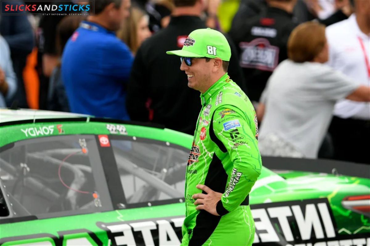 Kyle Busch at the Tulsa Shootout (3)