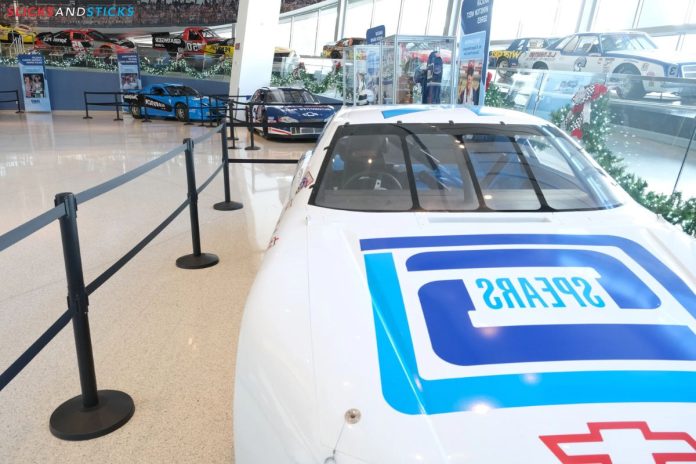 NASCAR Hall of Fame Unveils (1)