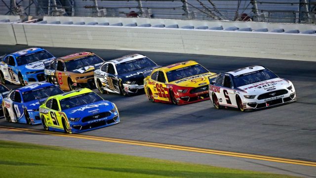 Pivotal Laps of the 2023 Cup Series (1)