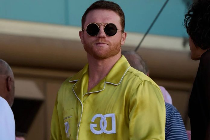 Canelo Alvarez as Grand Marshal (4)