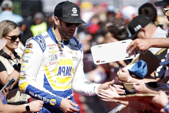 Chase Elliott Crown Jewel Race (4)