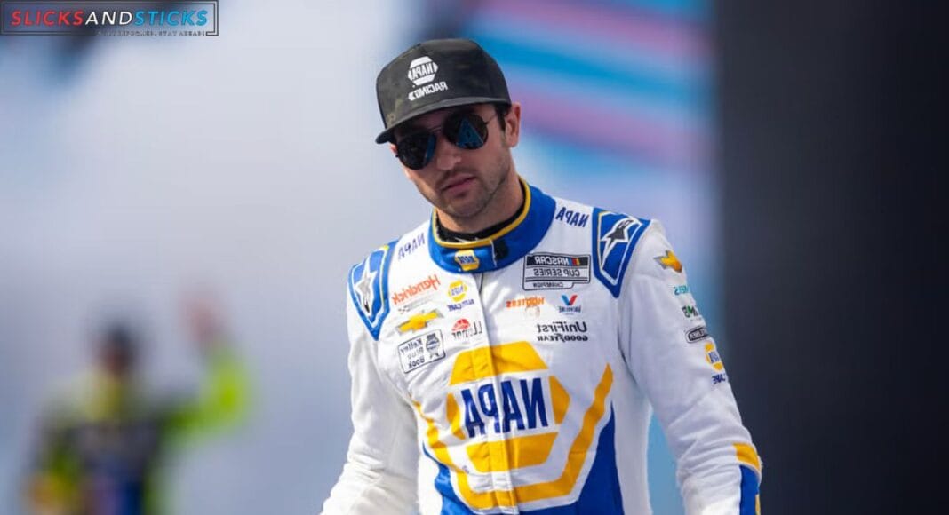 Chase Elliott Pilot License (3)