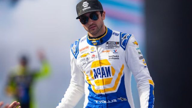 Chase Elliott Pilot License (3)