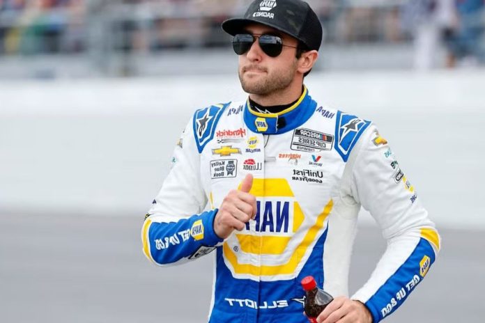 Chase Elliott Spotter Change (4)