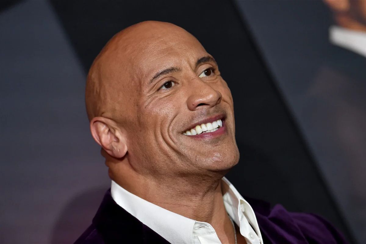 Dwayne Johnson at Daytona 500 (3)