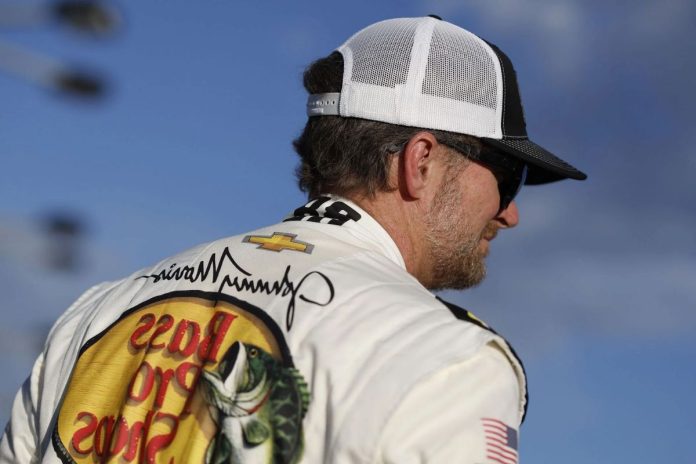 Fans Debate Dale Earnhardt Jr. Career (4)