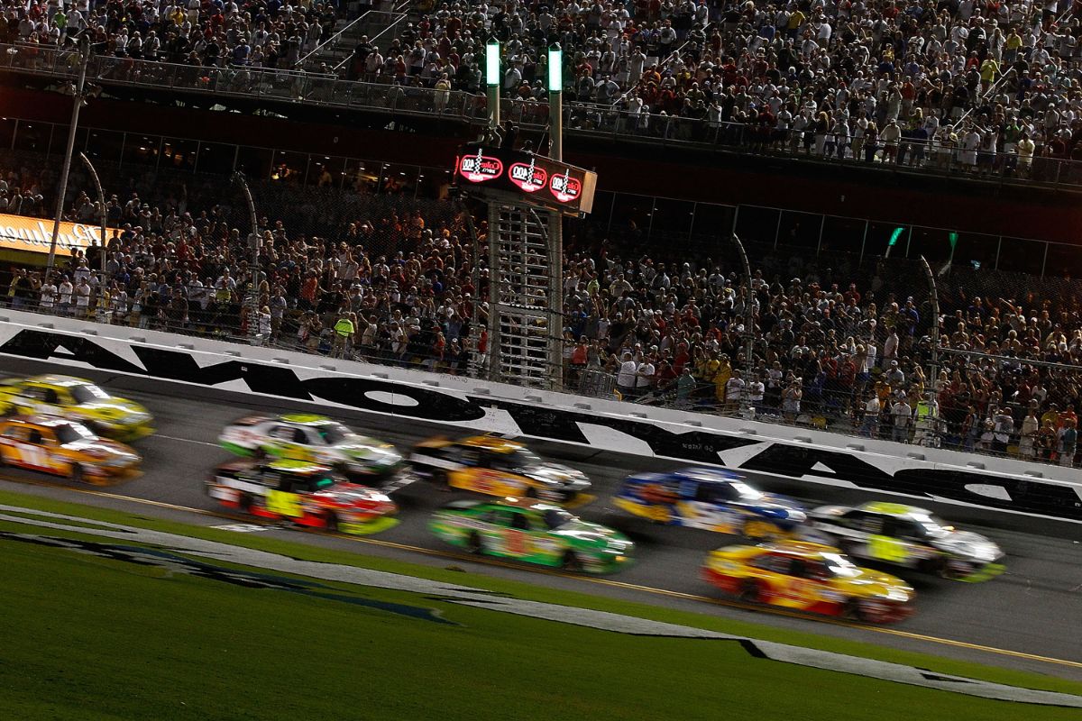 Gentleman Rule in NASCAR (1)