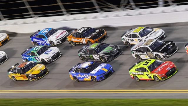 How Much Do NASCAR Teams Make (1)