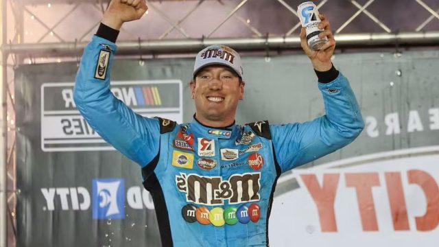 Kyle Busch NASCAR Legacy (4)