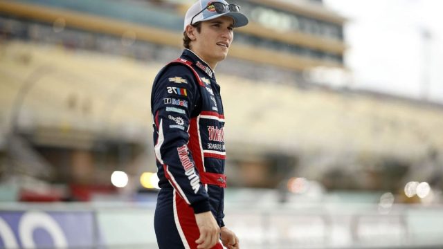 Lawless Alan Returns (4)