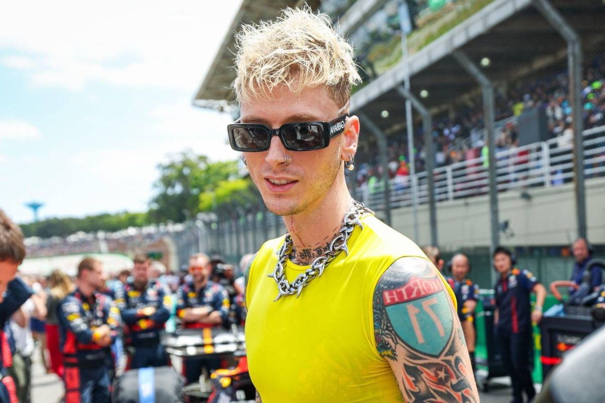 Machine Gun Kelly NASCAR Concert (3)