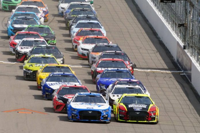 Netflix NASCAR Full Speed Preview (4)