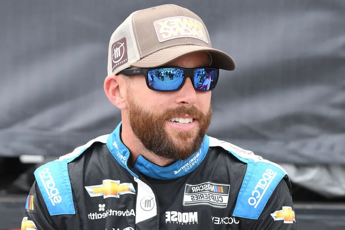 Ross Chastain Busch Light Deal (2)