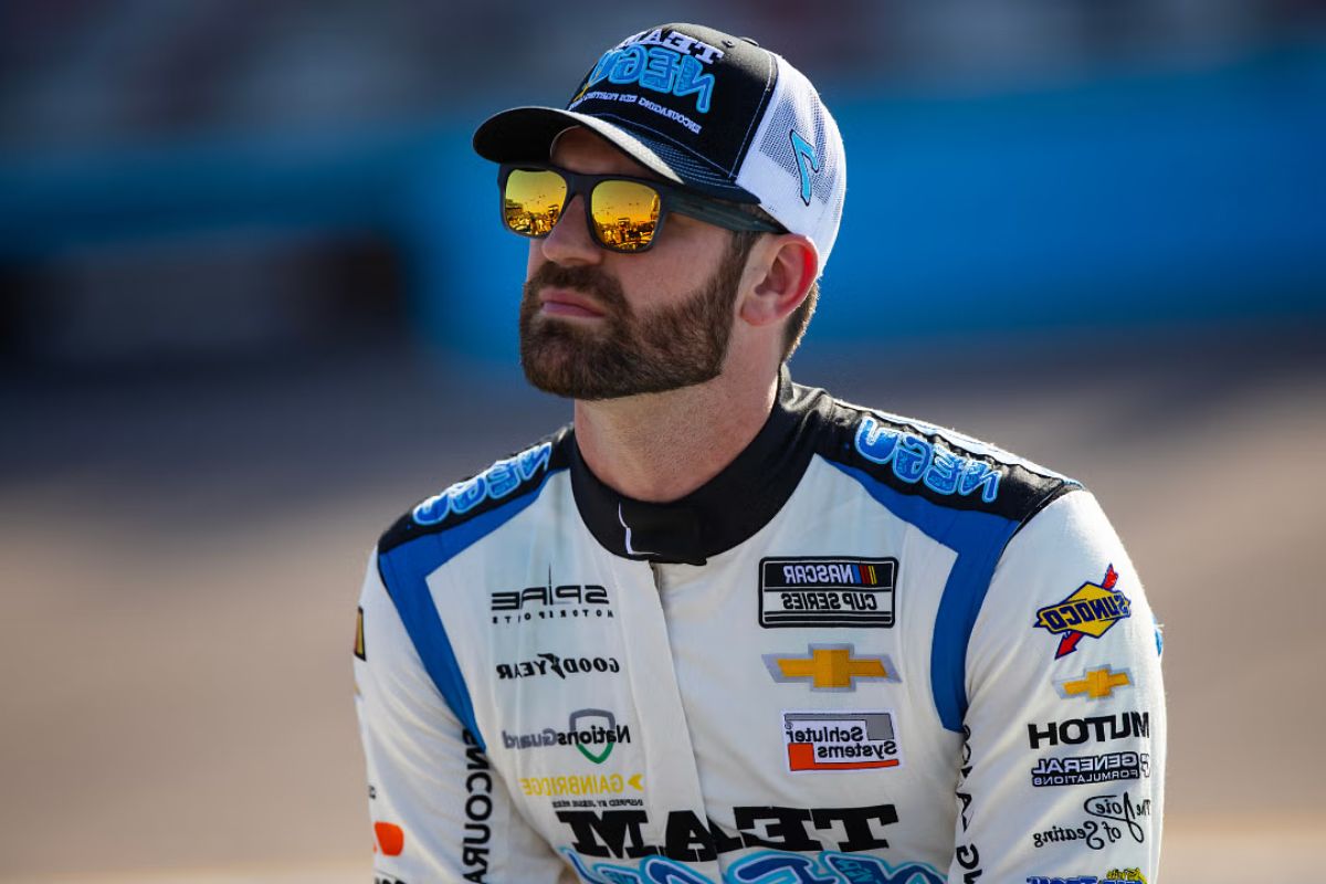 Spire Motorsports Primary Sponsor (3)
