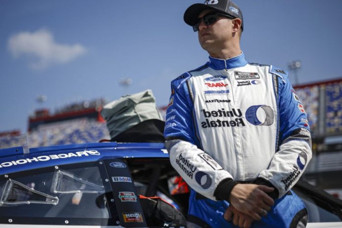 Stewart-Haas Racing New Era (4)