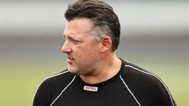 Tony Stewart's Vision (4)