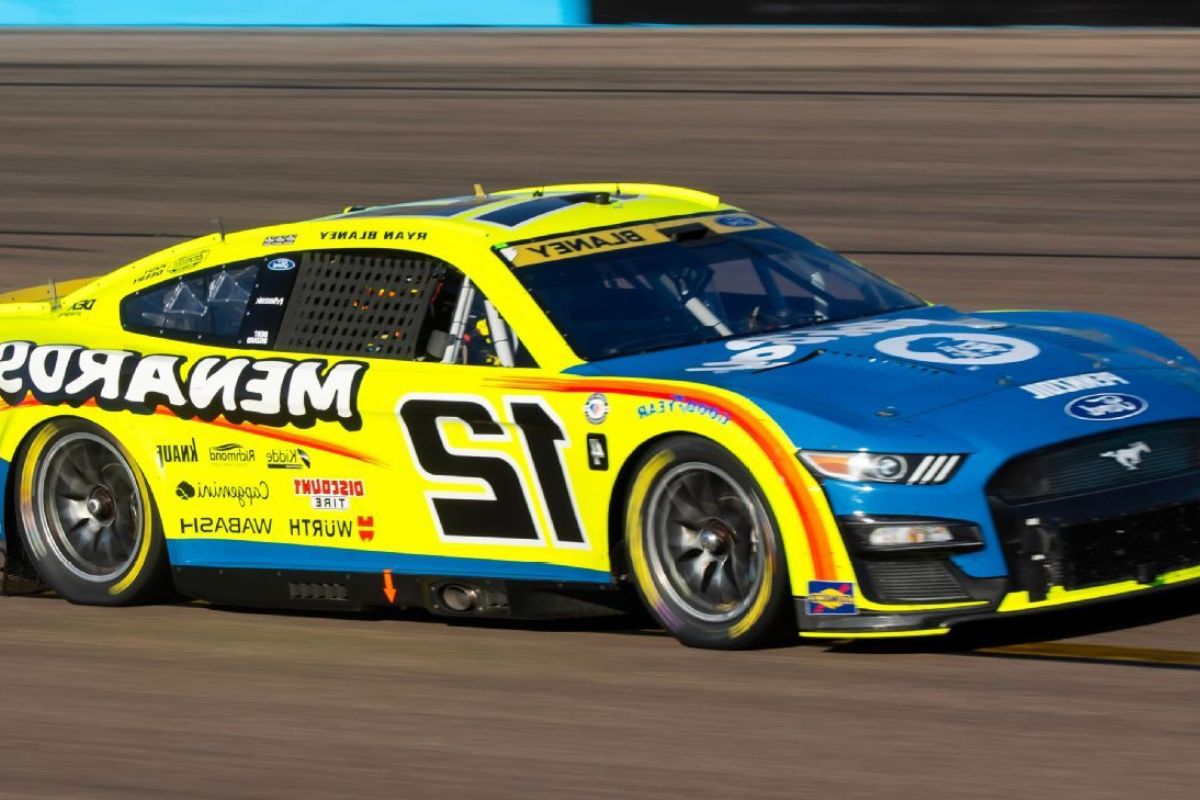 2024 NASCAR Title Fight (2)