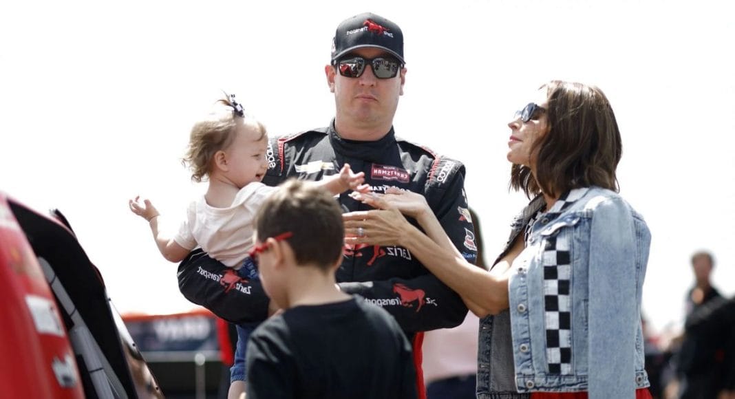 Brexton Busch Contract Extension (4)