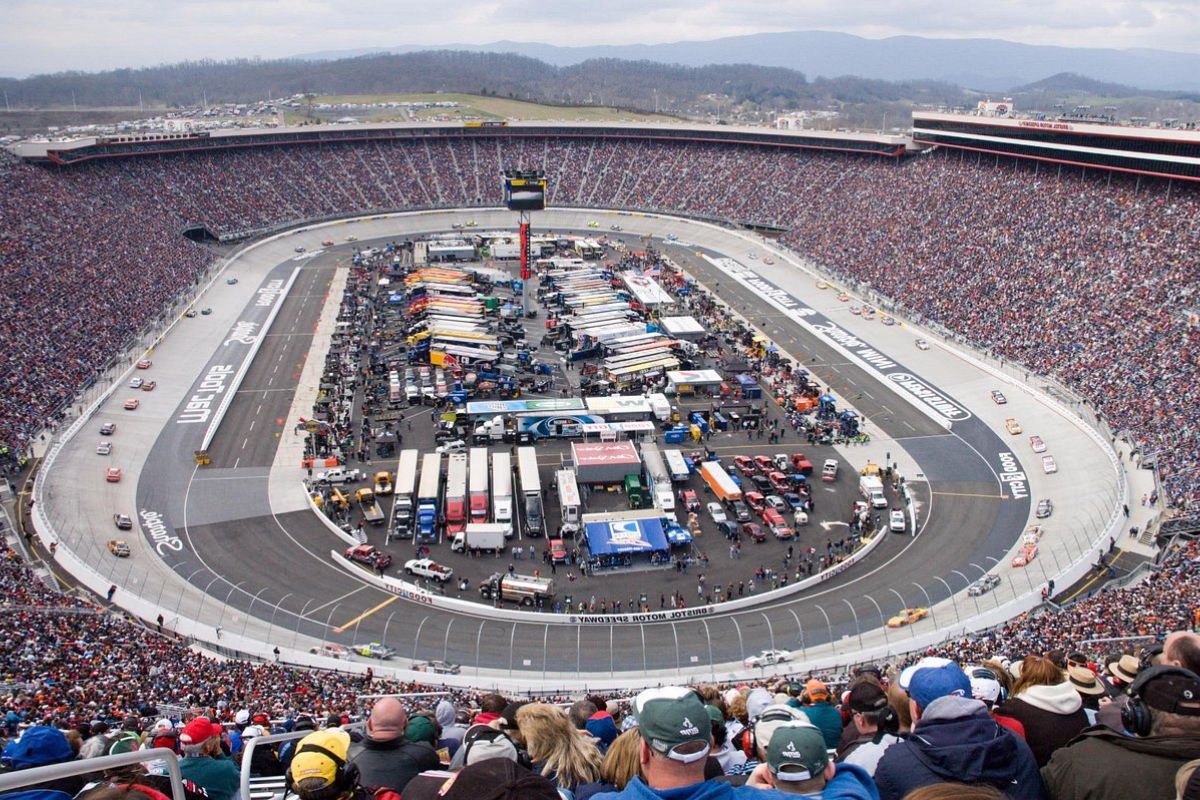 Bristol Motor Speedway's New Deal (2)