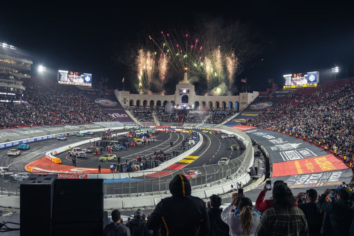 Busch Light Clash Venue Debate (2)