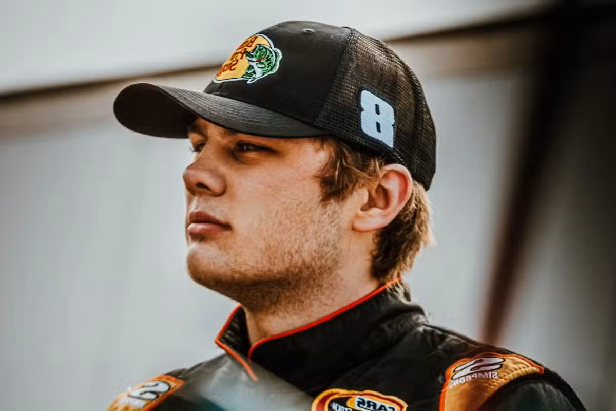 Carson Kvapil's NASCAR Spotlight Strategy (4)