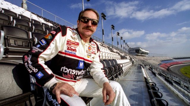Dale Earnhardt Legendary Moments (3)