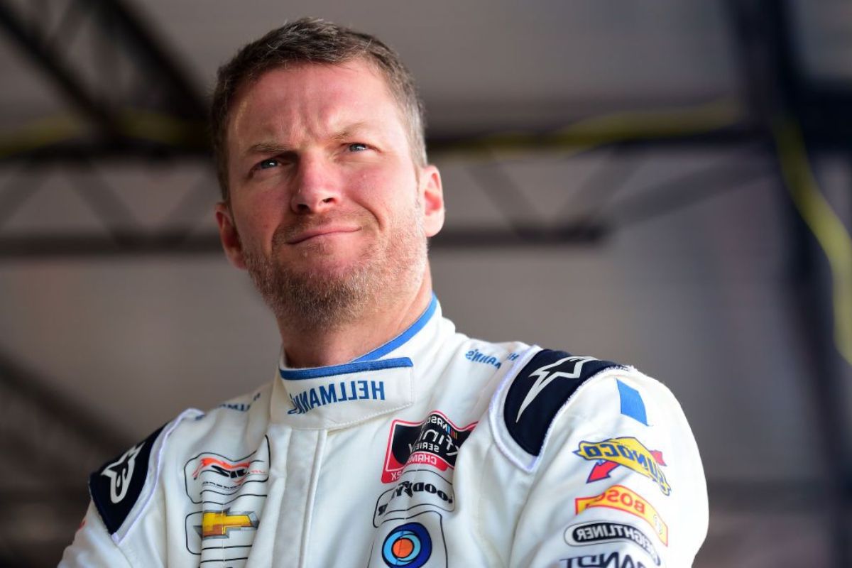 Dale Jr Championship 4 Reveal (3)