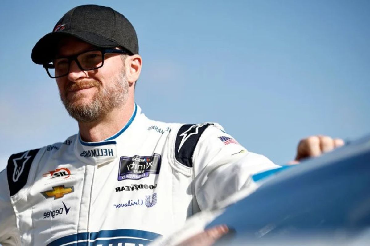 Dale Jr Championship 4 Reveal (4)