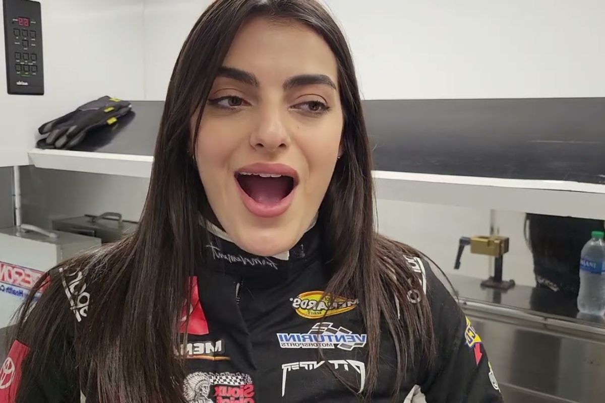 Daytona First Female NASCAR Winner (1)