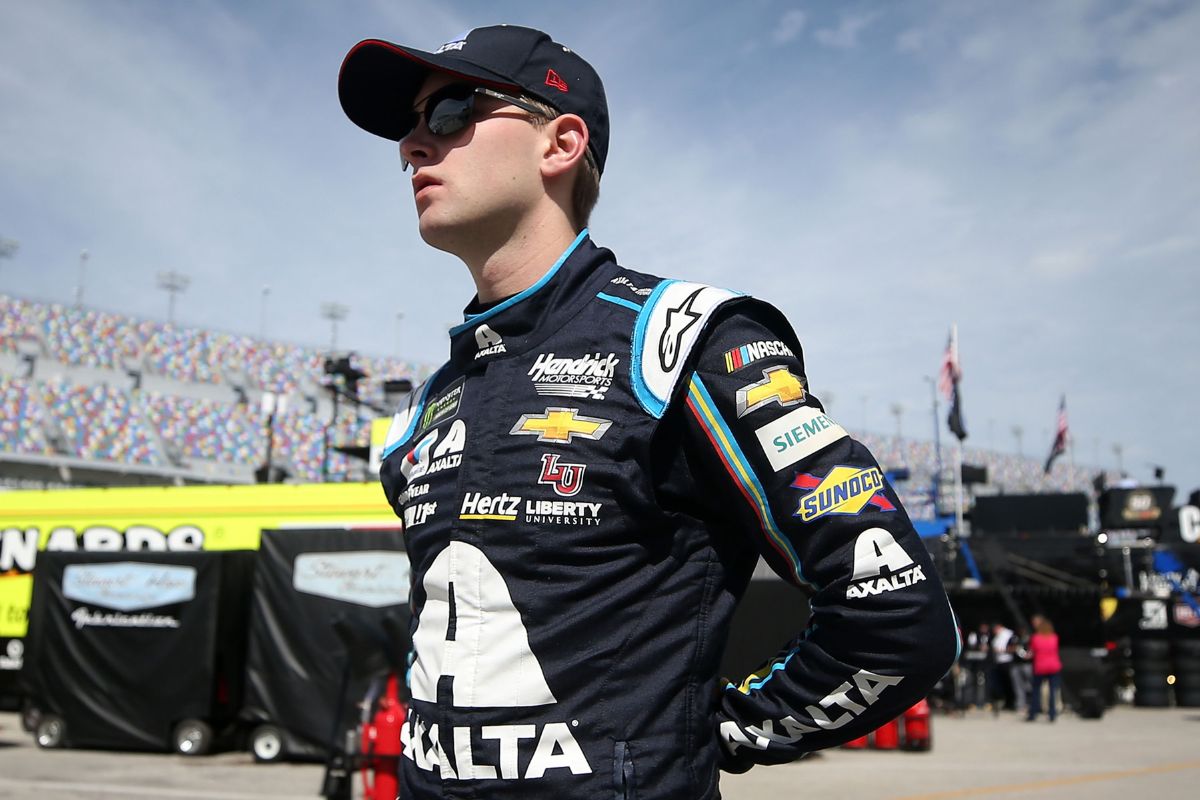 Downpour Delays Daytona 500 (2)