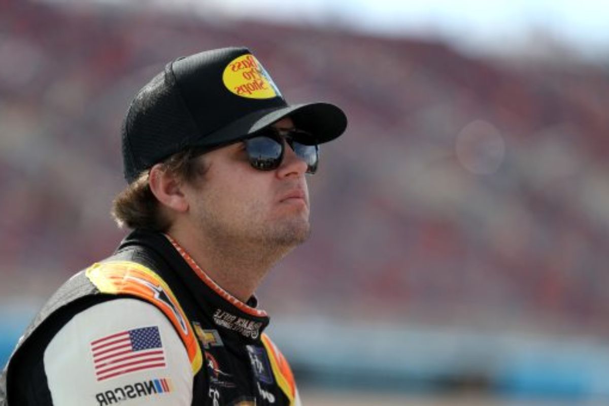 Gragson Daytona Sponsorship (4)