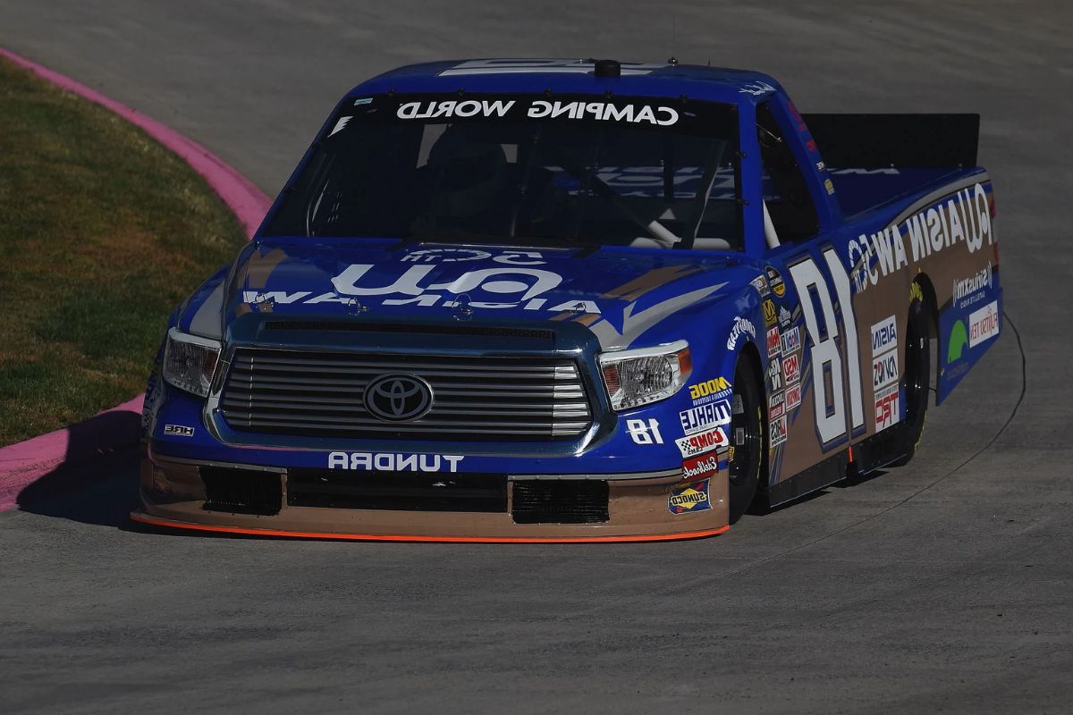 Hattori Racing Enterprises (3)