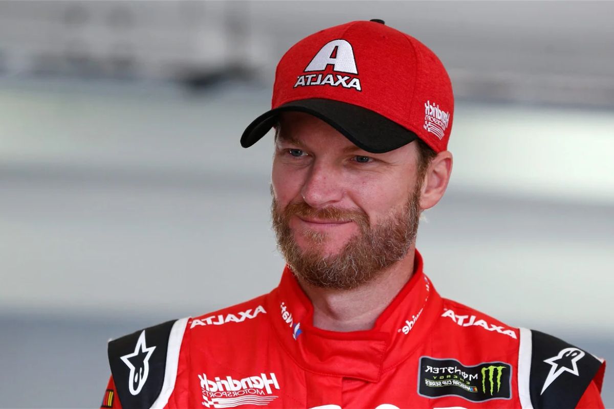 JRM Star Edges Out Boss Dale Earnhardt Jr (3)