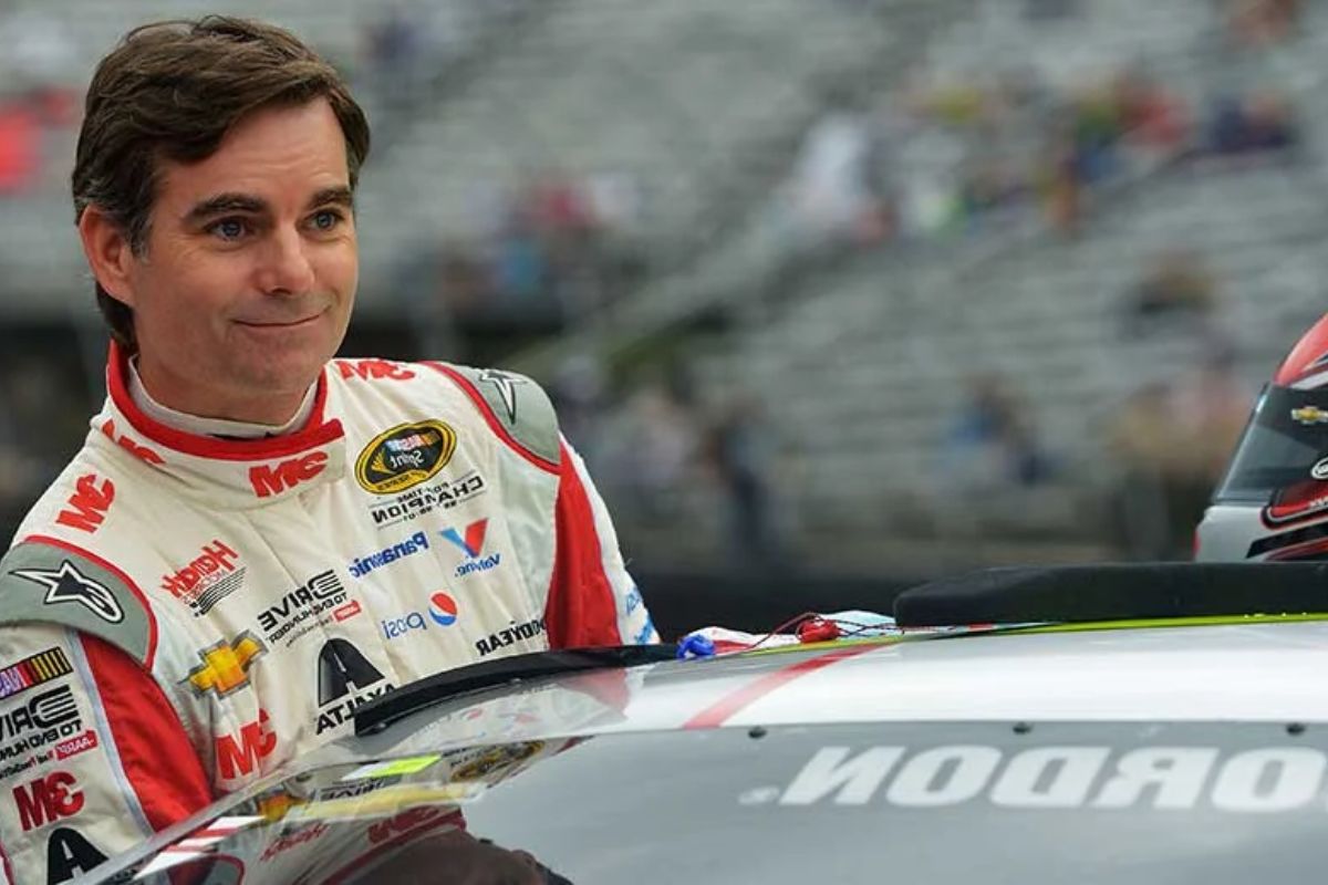 Jeff Gordon Impressed by NASCAR (3)