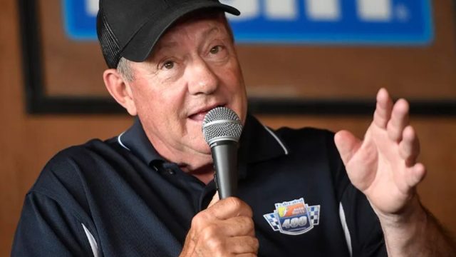 Ken Schrader and Kenny Wallace (3)