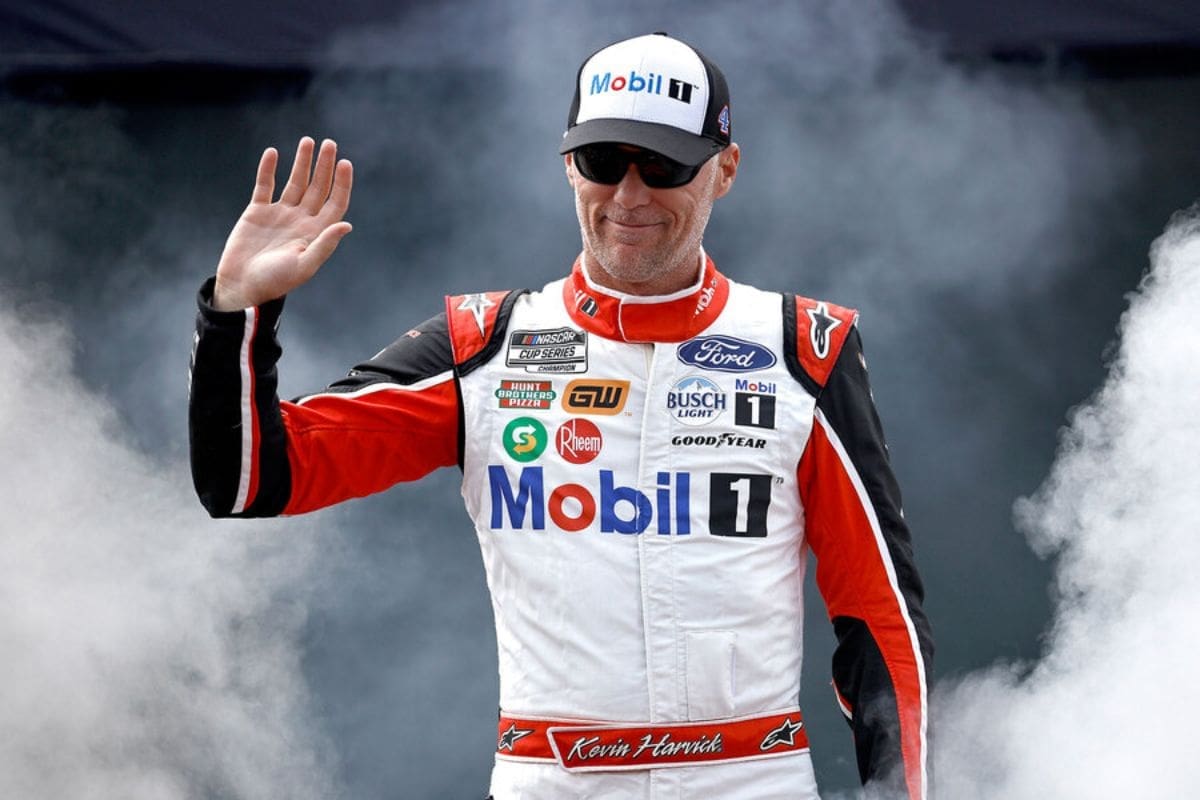 Kevin Harvick Podcast Attempt Draws NASCAR Fans