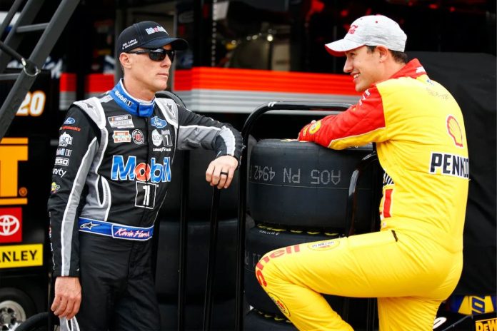 Kevin Harvick Reveals Logano (1)