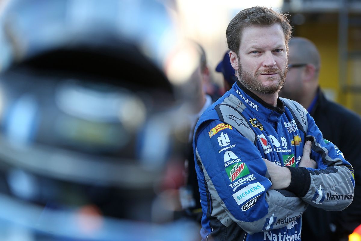 Martin Truex Jr. Ties With Dale Earnhardt Jr (1)