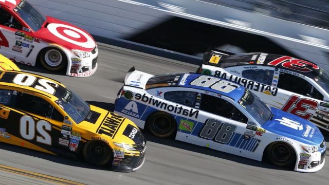 NASCAR Hollywood Comeback (1)