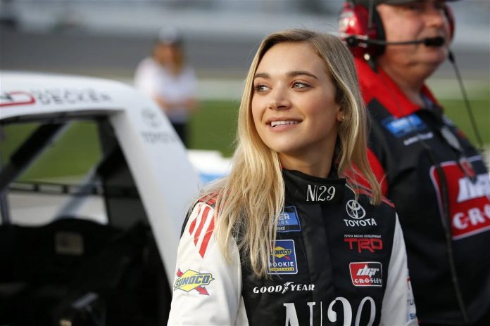 Natalie Decker's Daytona Triumph (3)