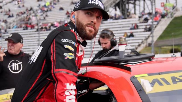 Ross Chastain Nervously Meets Armando (3)